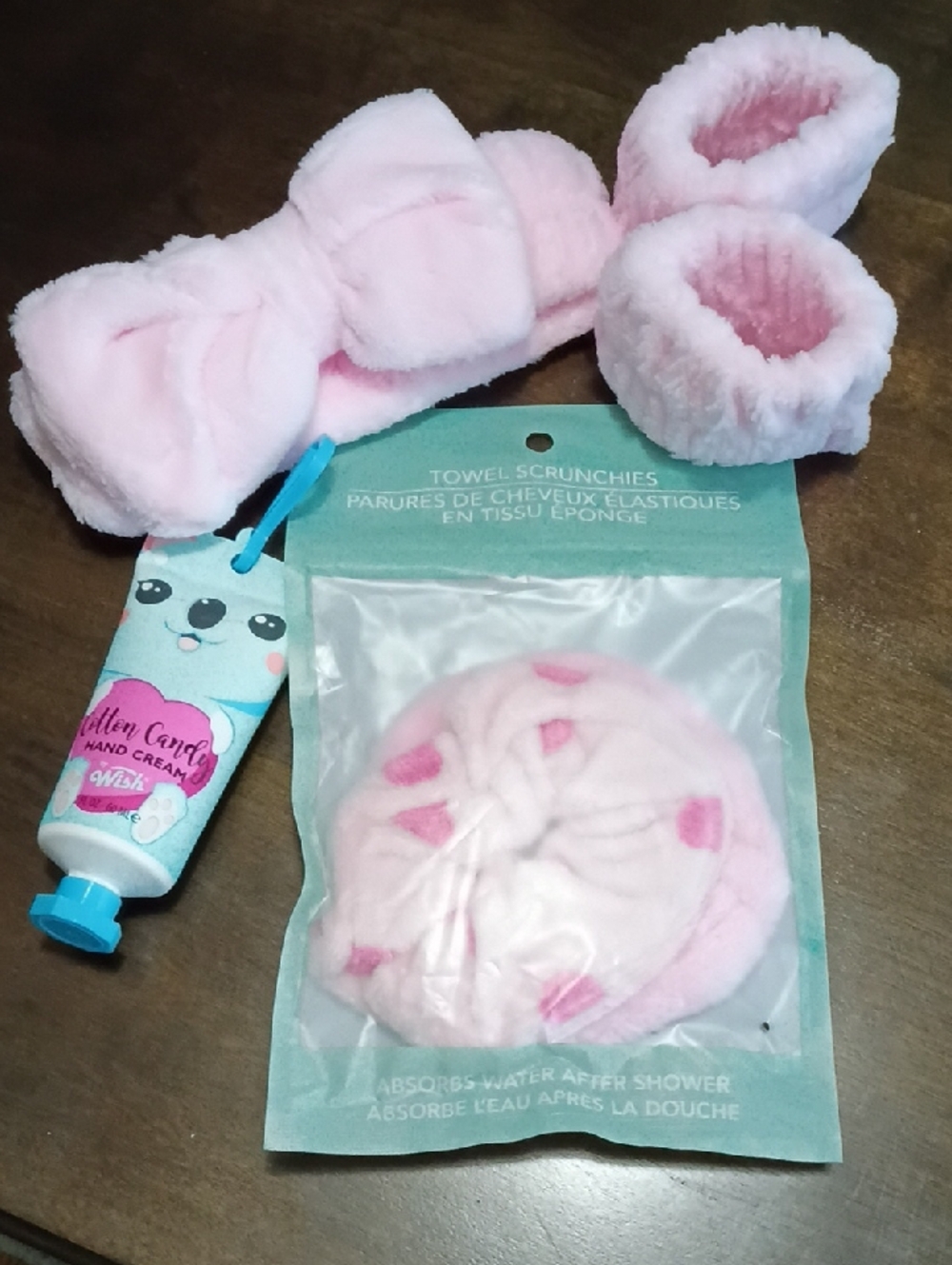 Wish Cotton Candy Hand Cream with Pink Plush Accessories